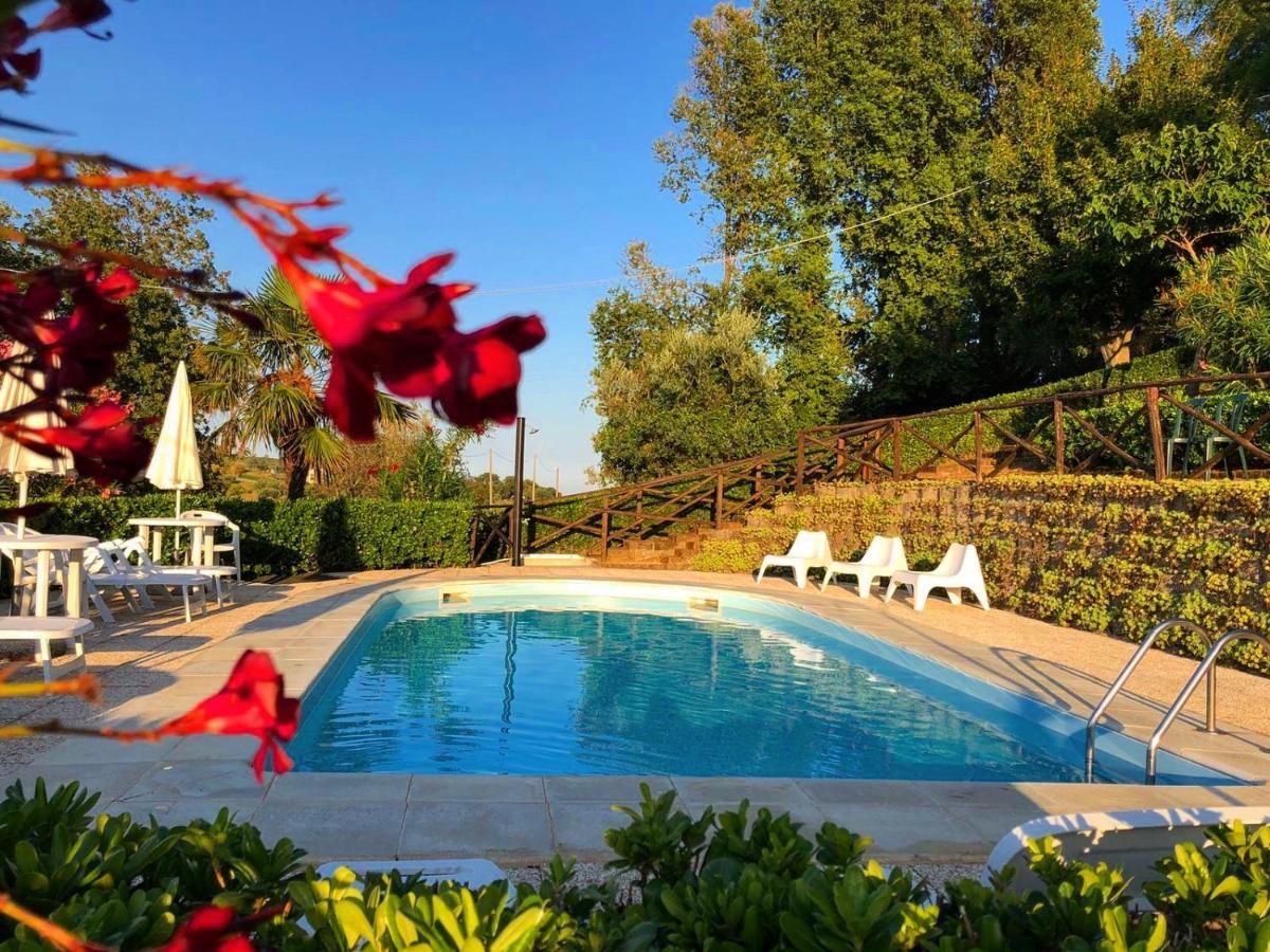 Chiaraluce Country House Massignano Εξωτερικό φωτογραφία