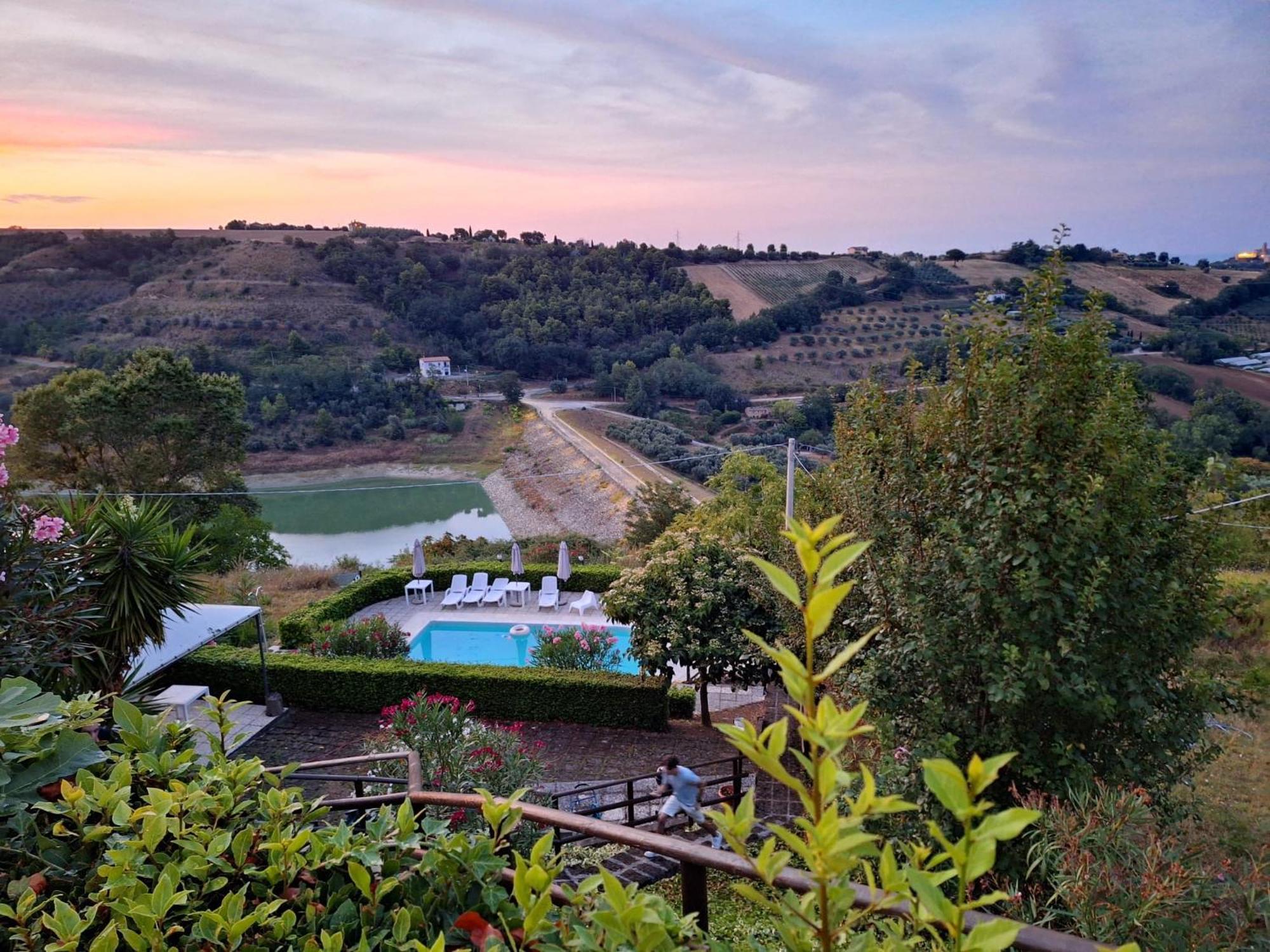 Chiaraluce Country House Massignano Εξωτερικό φωτογραφία